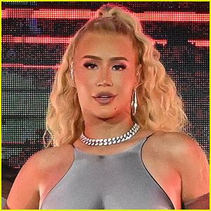 Iggy Azalea Joins OnlyFans for 4th Album Hotter Than Hell